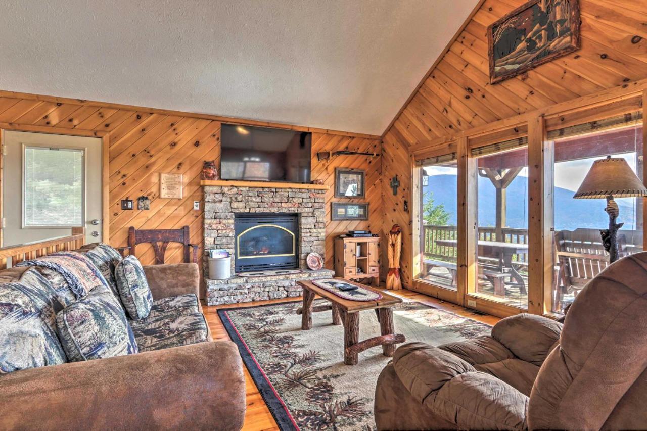 Smoky Mountain Retreat With Hot Tub, Arcade Games Villa Pigeon Forge Exterior photo